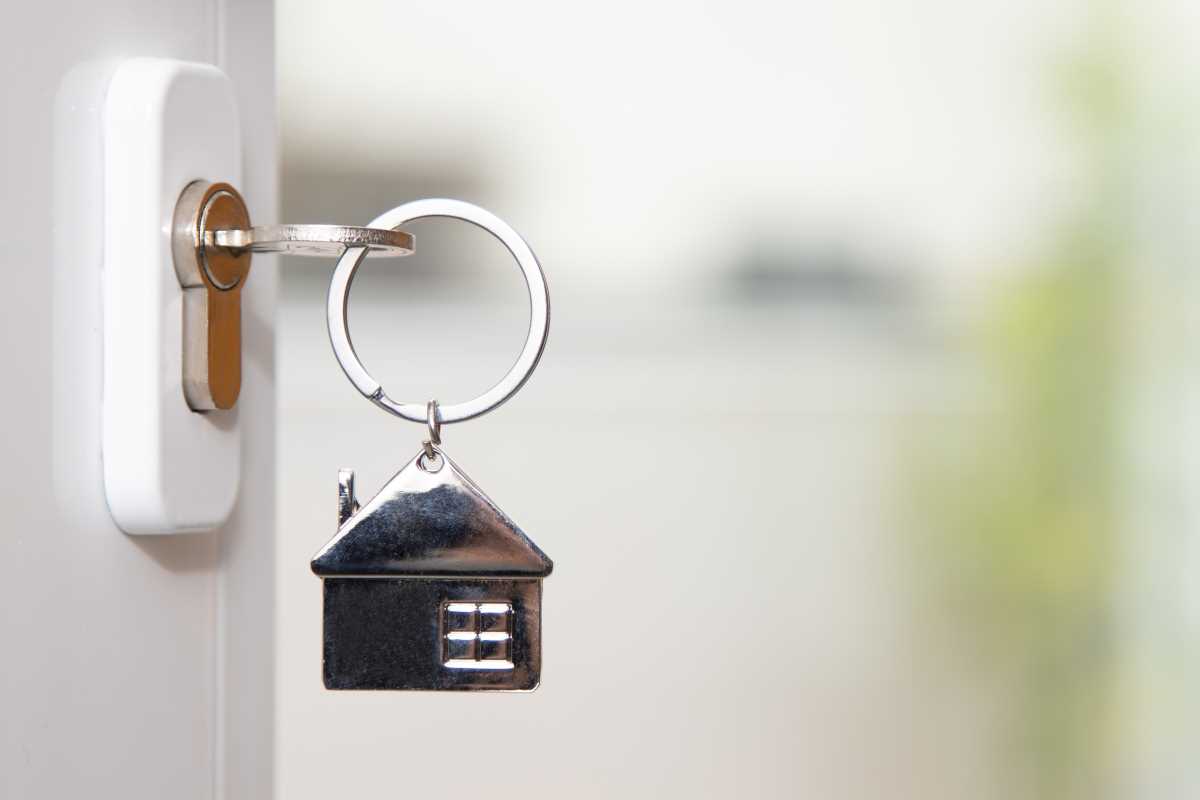 Top Tips to Help First-Time Homebuyers Navigate the Real Estate Market